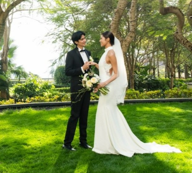 Romantic garden wedding